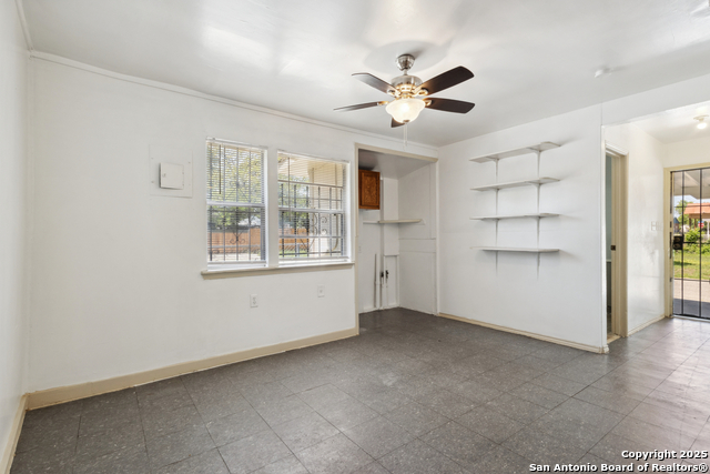 2121 San Fernando Property Photo 24