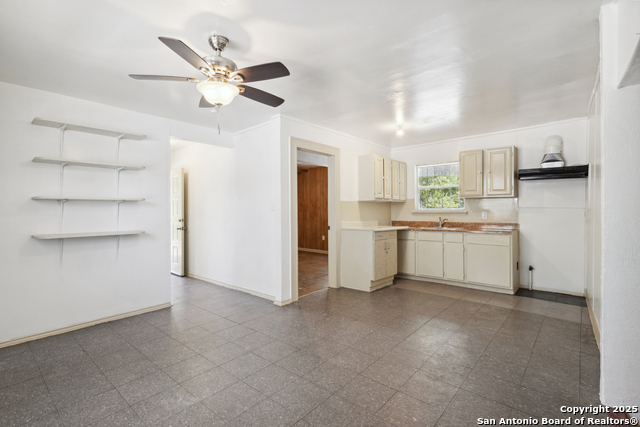 2121 San Fernando Property Photo 31