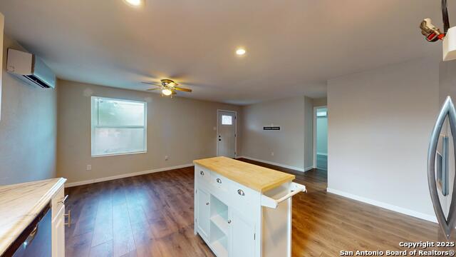 604 New Braunfels Property Photo 13