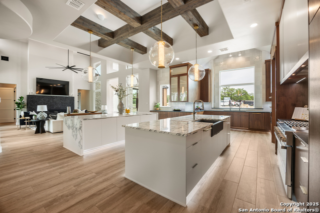 201 Easy Money Property Photo 9