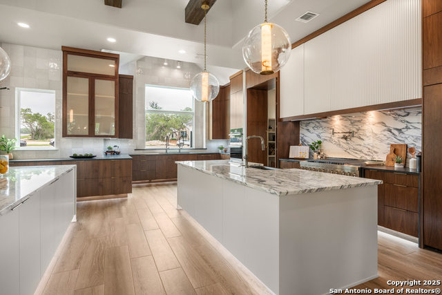201 Easy Money Property Photo 12