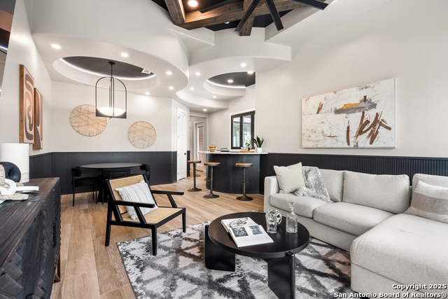 201 Easy Money Property Photo 35