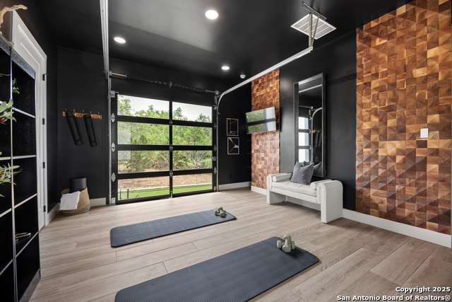 201 Easy Money Property Photo 37
