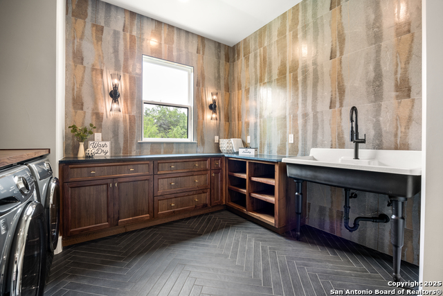 201 Easy Money Property Photo 38