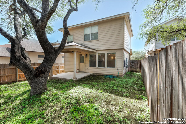 18 Rainy Property Photo 19