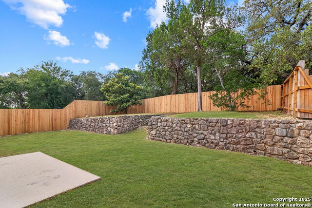 7830 Rain Shr Property Photo 44