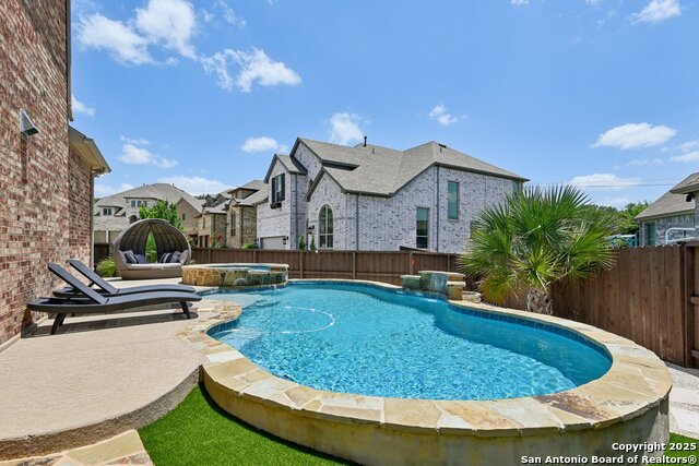 22810 Avon Property Photo 5