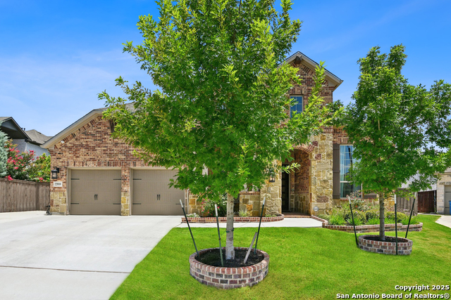 22810 Avon Property Photo 6