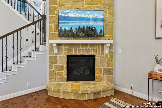 22810 Avon Property Photo 23