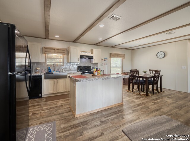 385 Ridge Trail Property Photo 10