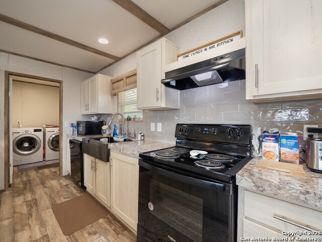 385 Ridge Trail Property Photo 13