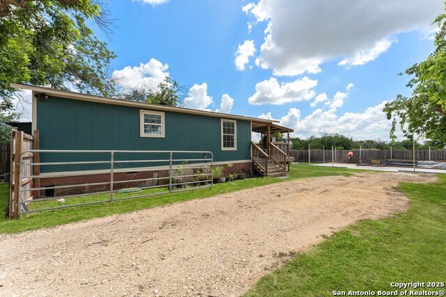 235 Overlook Rd Property Photo 1