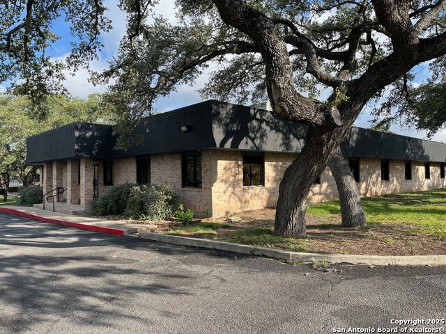 5711 Northwest Parkway Property Photo 1