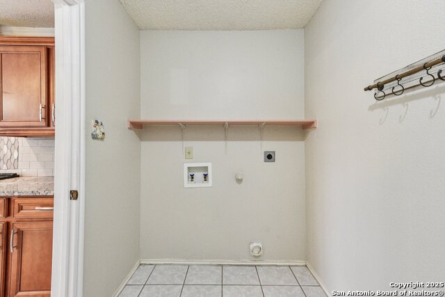 7023 Raintree Property Photo 26