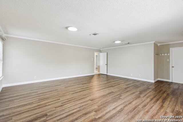 7023 Raintree Property Photo 37