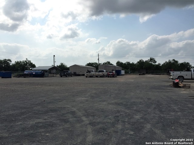 211 Fm 1581 Property Photo 12