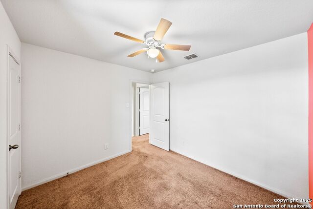 3827 Southton View Property Photo 18