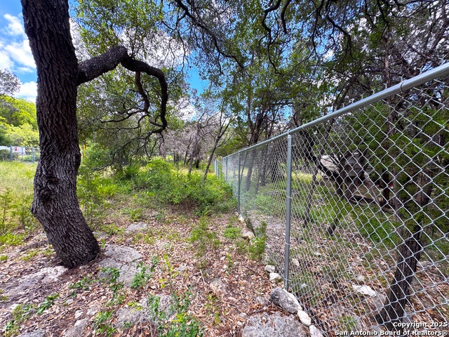 789 Rambling Property Photo 10