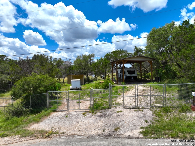 789 Rambling Property Photo 11