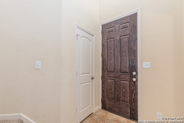8715 Elkhorn Knoll Property Photo 9
