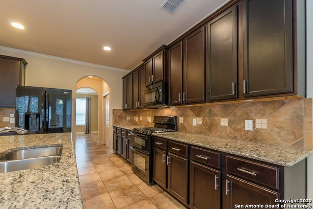 8715 Elkhorn Knoll Property Photo 17