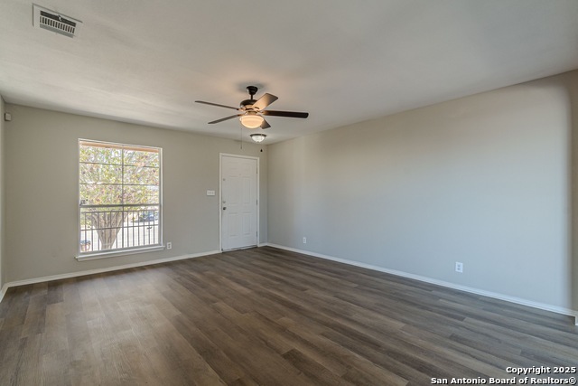 4303 Rogans Hbr Property Photo 10