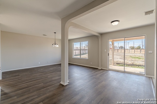 4303 Rogans Hbr Property Photo 14