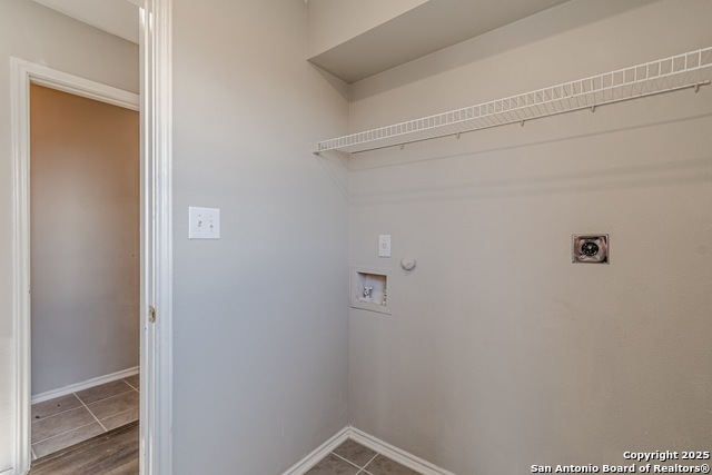 4303 Rogans Hbr Property Photo 24