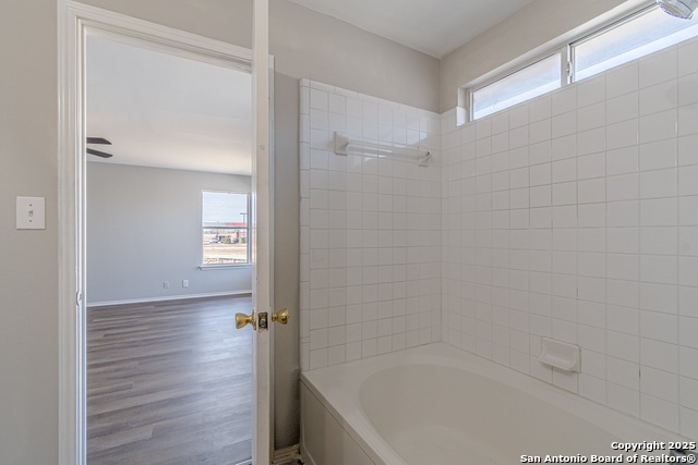 4303 Rogans Hbr Property Photo 36