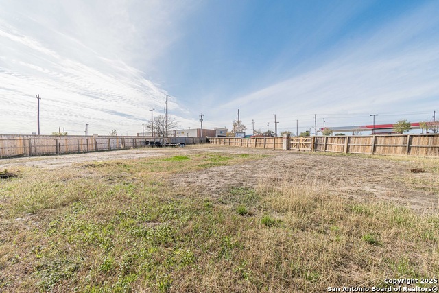 4303 Rogans Hbr Property Photo 44