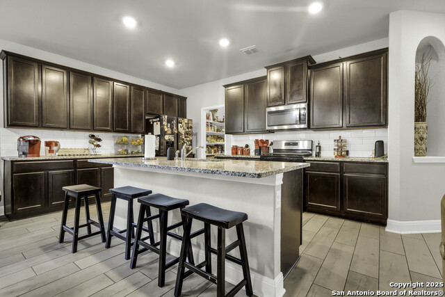 13734 Rogers Creek Property Photo 4
