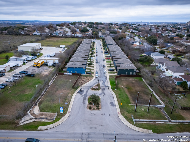 6642 Mia Way Property Photo 3