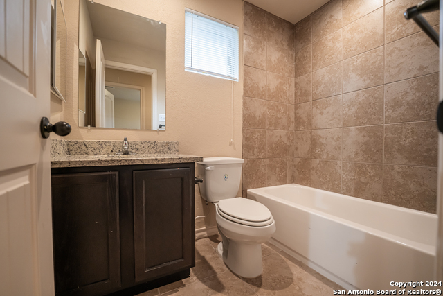 6642 Mia Way Property Photo 17