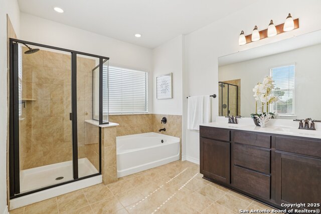 5222 Wolf Bane Property Photo 28