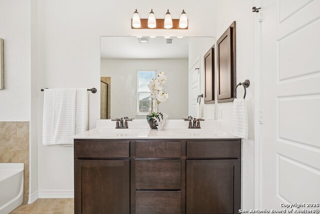 5222 Wolf Bane Property Photo 29