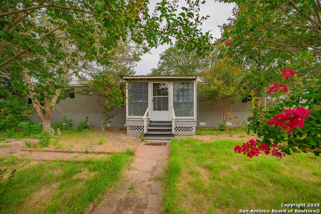 9470 Fm 1346 Property Photo 8