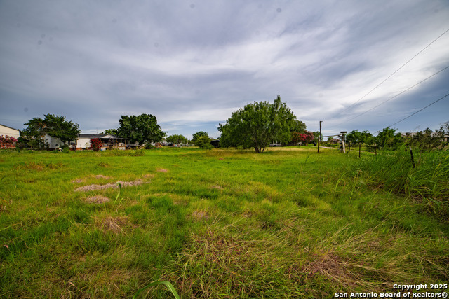 9470 Fm 1346 Property Photo 13