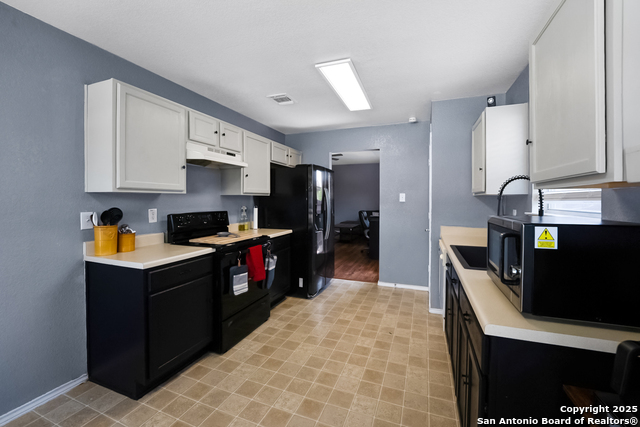 6206 Heathers Cv Property Photo 5