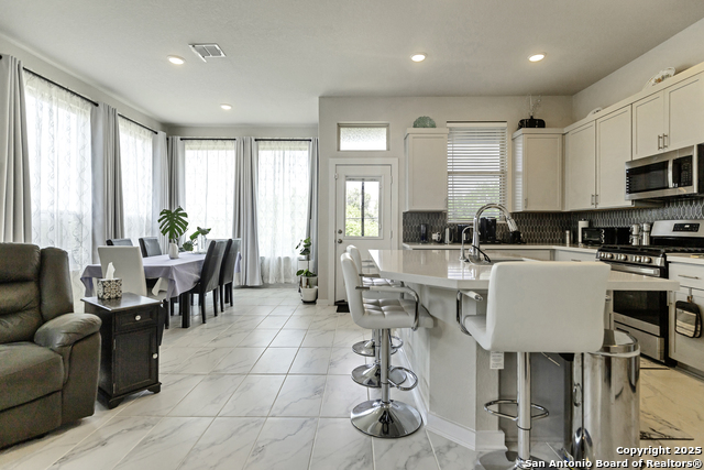 4439 Tiger Run Property Photo 7