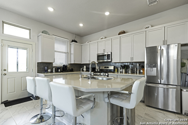 4439 Tiger Run Property Photo 8