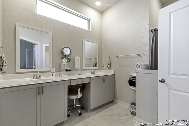4439 Tiger Run Property Photo 13