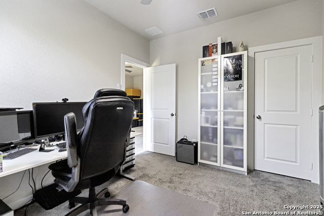 4439 Tiger Run Property Photo 16