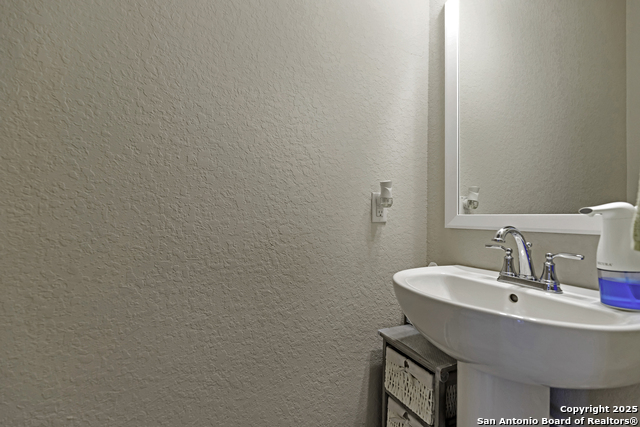 4439 Tiger Run Property Photo 17