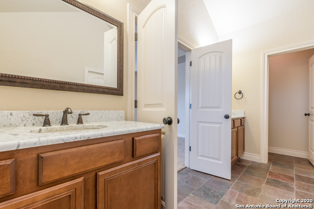 13822 Oakview Cove Property Photo 42