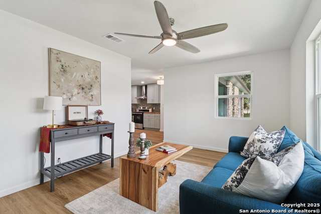 554 Hatfield Property Photo 7