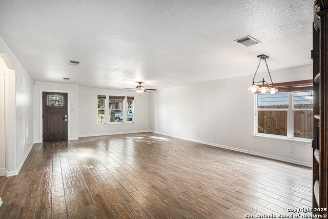 7831 Mainland Woods Property Photo 5