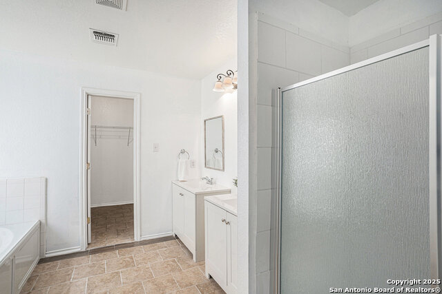 7831 Mainland Woods Property Photo 14