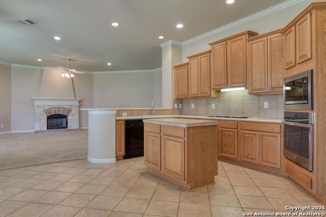 7 Cascade Glen Property Photo 9