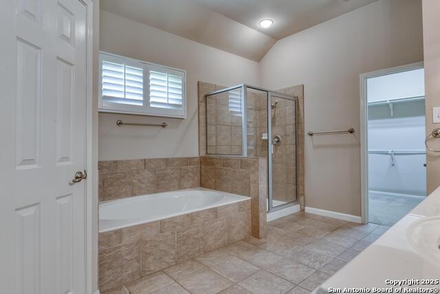 7 Cascade Glen Property Photo 14