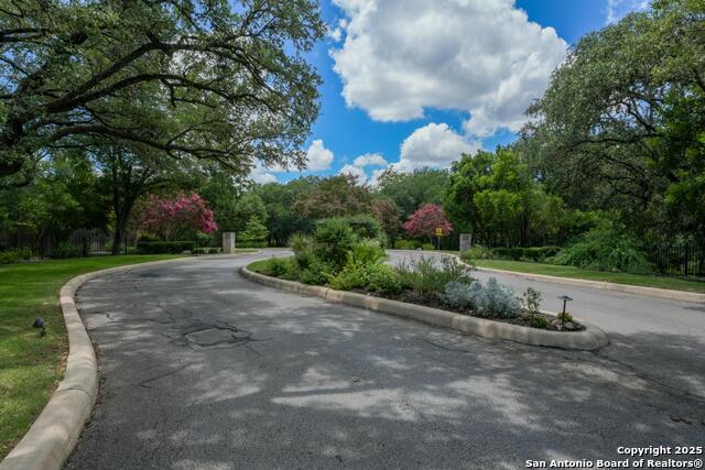 7 Cascade Glen Property Photo 30